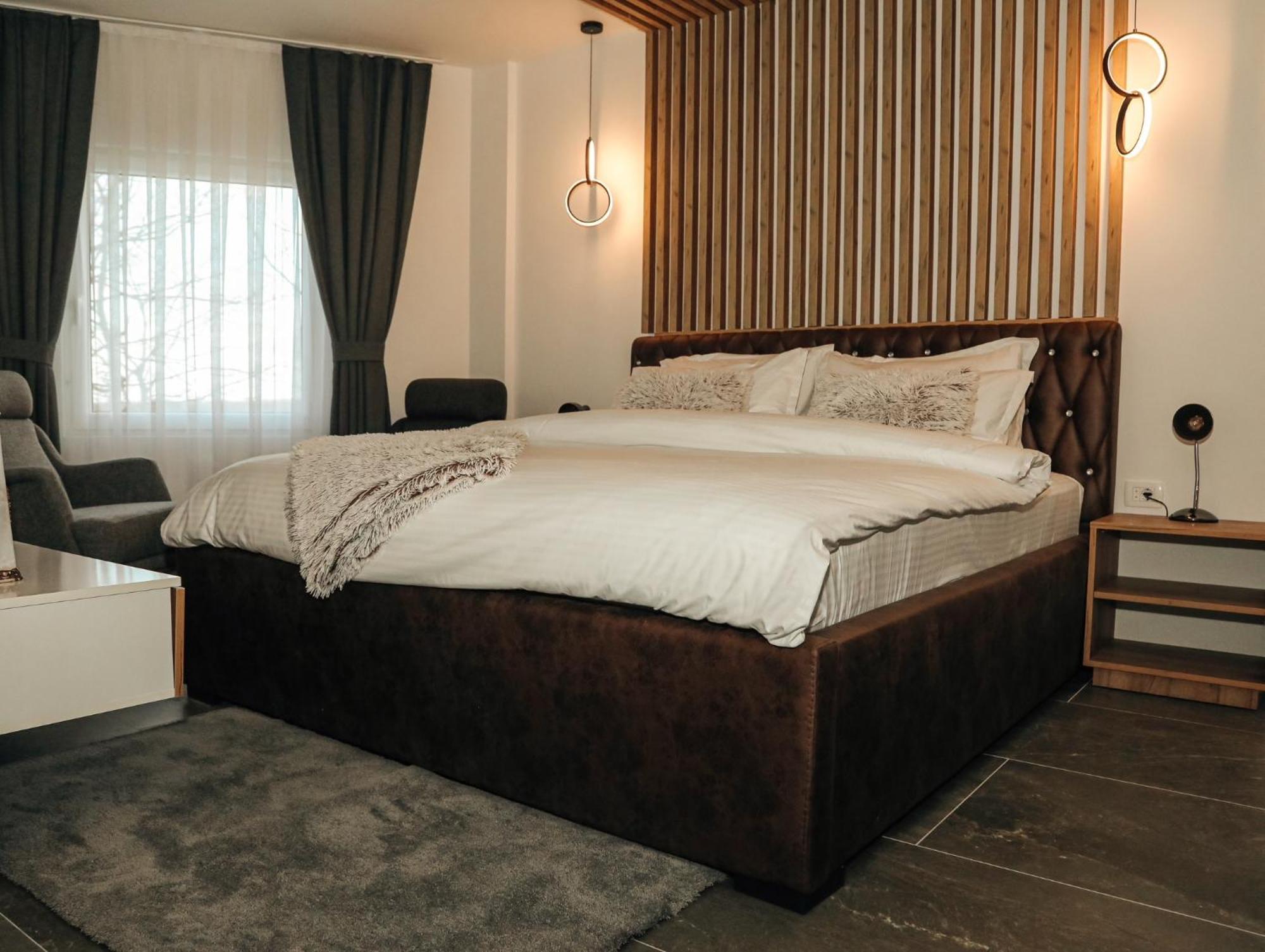 Hotel Europa 92 フェリザイ エクステリア 写真